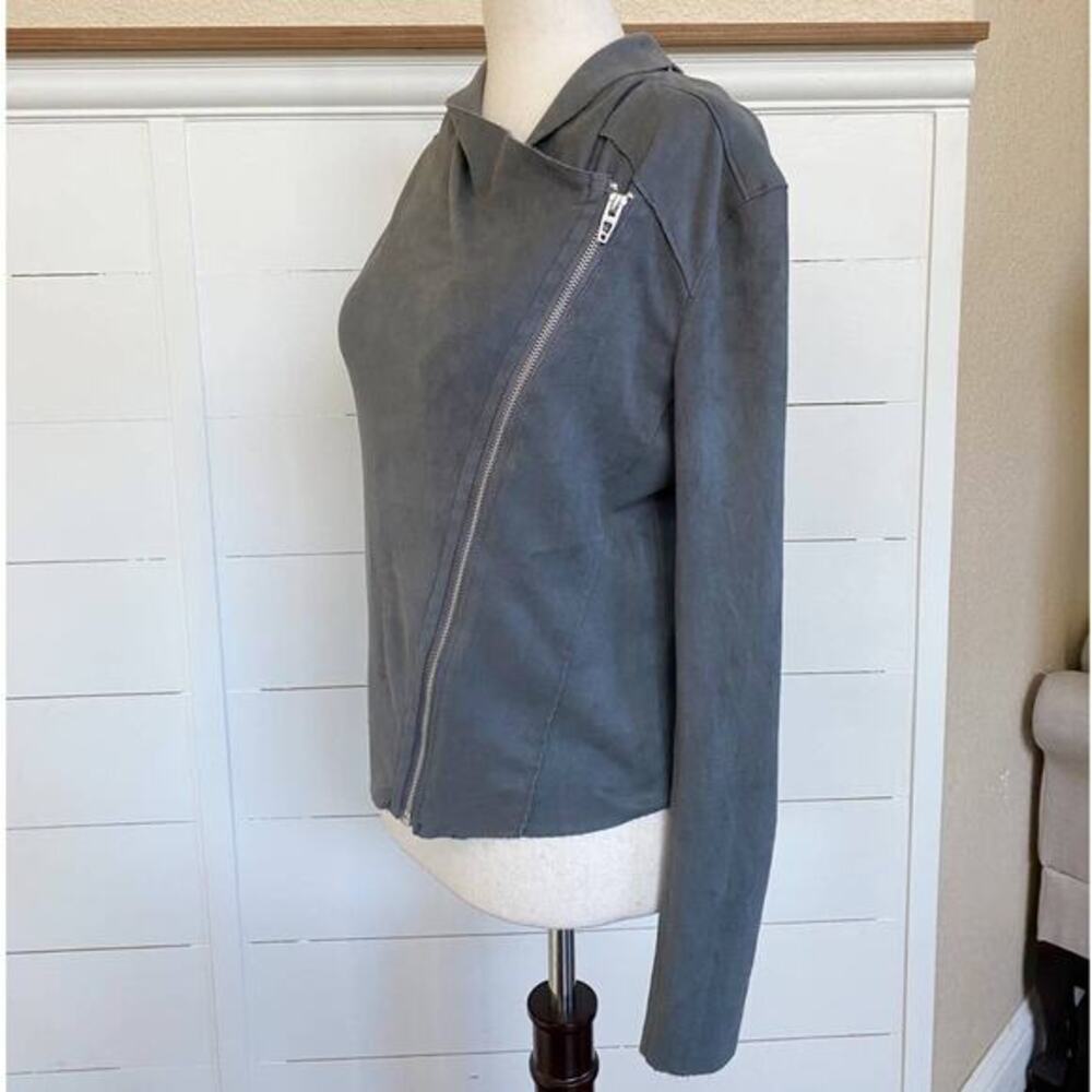 BLANKNYC Drape Front Faux Suede Asymmetrical Zip Jacket Grey‎ XS - Picture 5 of 14
